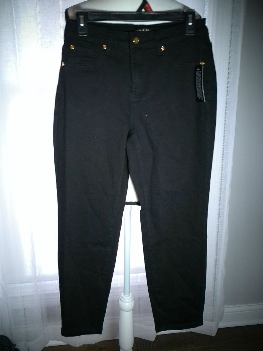 IMAN NWT Button-Up Zip Stretch Black Skinny Capri Jeans w/Gold Button Accents 8P
